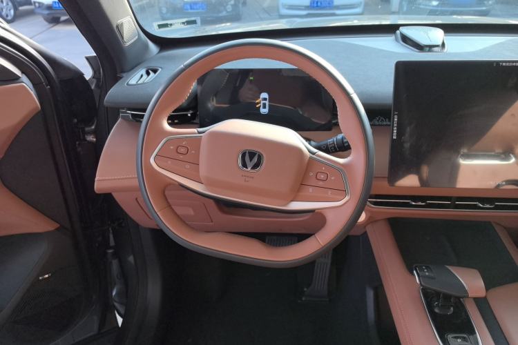 Used CHANGAN UNI-Z New Energy 2024 Blue Whale Smart Electric iDD 125km Excellence Model Steering Wheel