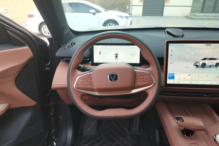 Used CHANGAN UNI-Z New Energy 2024 Blue Whale Smart Electric iDD 125km Beyond Edition Steering Wheel