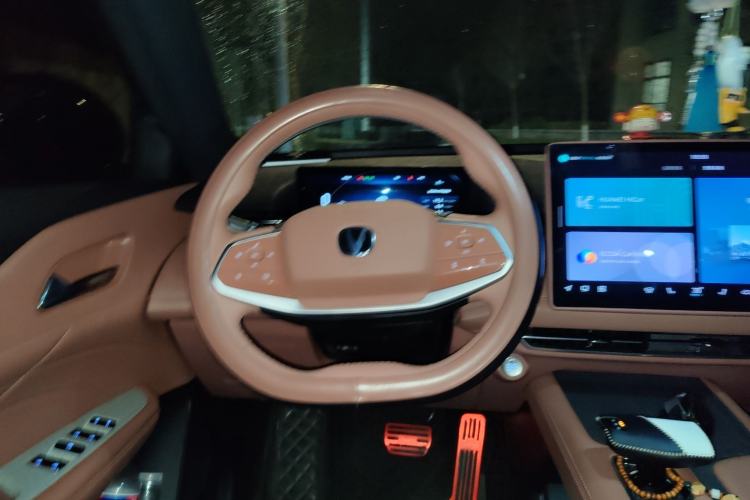Used CHANGAN UNI-Z New Energy 2024 Blue Whale Smart Electric iDD 125km Excellence Model Steering Wheel