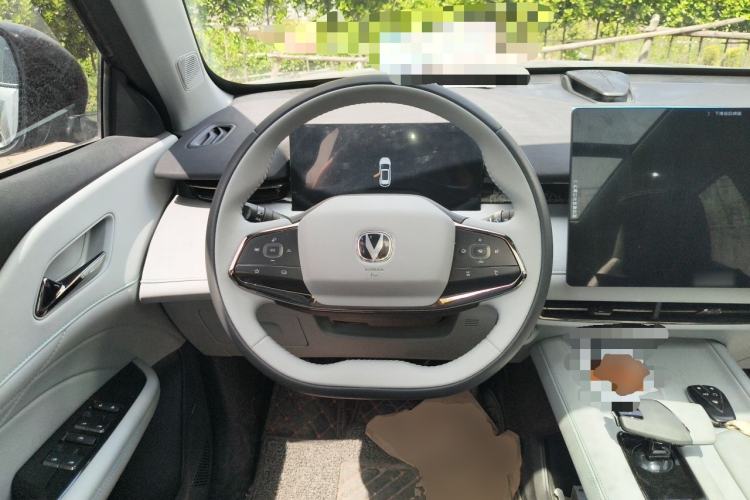 Used CHANGAN UNI-Z New Energy 2024 Blue Whale Smart Electric iDD 125km Excellence Model Steering Wheel