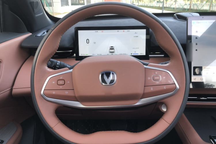 Used CHANGAN UNI-Z New Energy 2024 Blue Whale Smart Electric iDD 125km Beyond Edition Steering Wheel