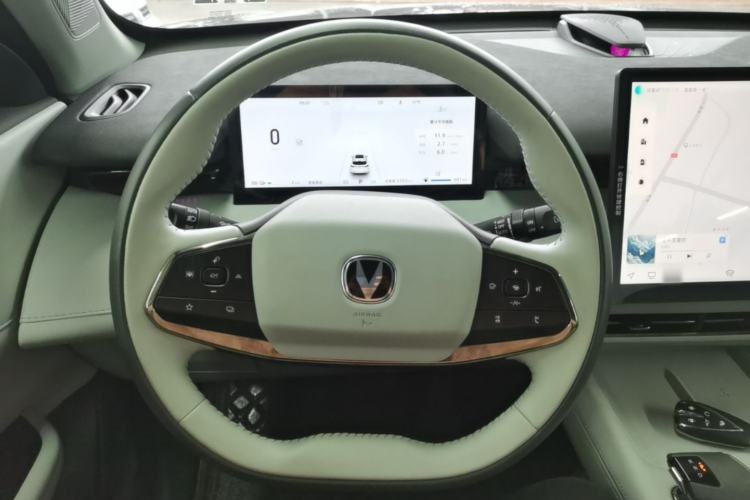 Used CHANGAN UNI-Z New Energy 2024 Blue Whale Smart Electric iDD 125km Excellence Model Steering Wheel