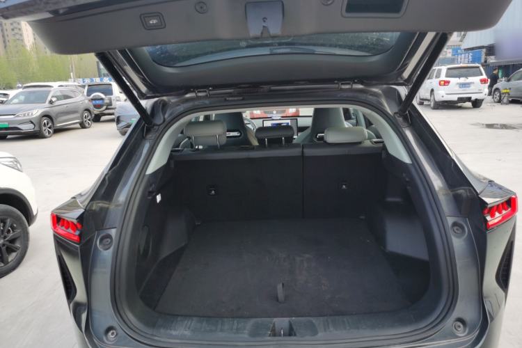 Used CHANGAN UNI-Z New Energy 2024 Blue Whale Smart Electric iDD 125km Beyond Edition Trunk