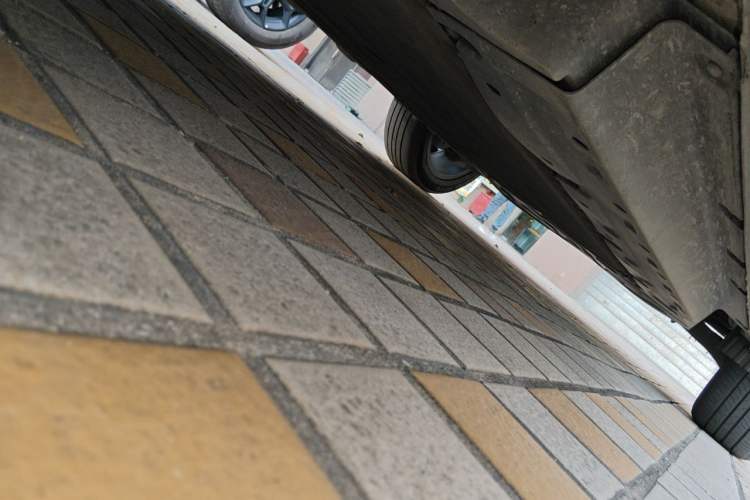 Used CHANGAN UNI-Z New Energy 2024 Blue Whale Smart Electric iDD 125km Excellence Model Chassis Front Left