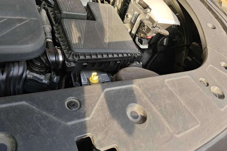 Used CHANGAN UNI-Z New Energy 2024 Blue Whale Smart Electric iDD 125km Excellence Model Engine Bay Left