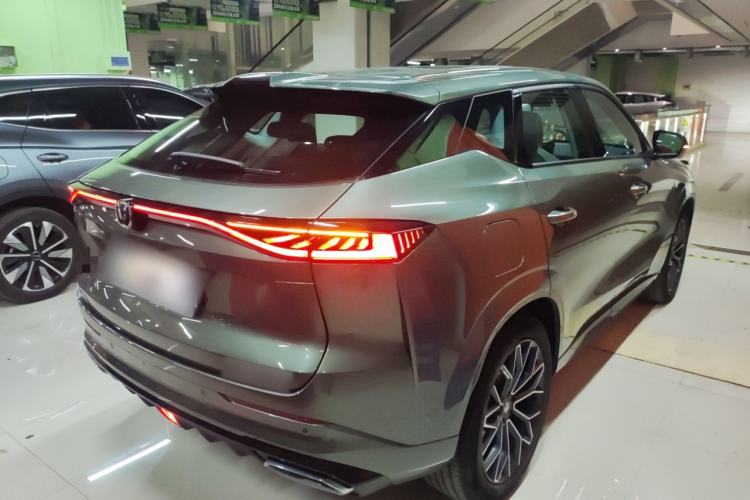Used CHANGAN UNI-Z New Energy 2024 Blue Whale Smart Electric iDD 125km Excellence Model Exterior 5