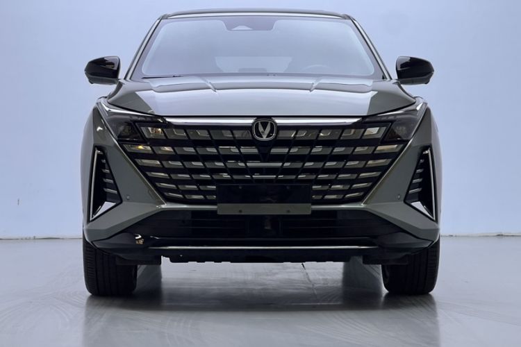 Used CHANGAN UNI-Z New Energy 2024 Blue Whale Smart Electric iDD 125km Excellence Model Exterior 8