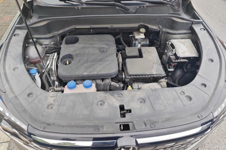 Used CHANGAN UNI-Z New Energy 2024 Blue Whale Smart Electric iDD 125km Beyond Edition Engine Bay