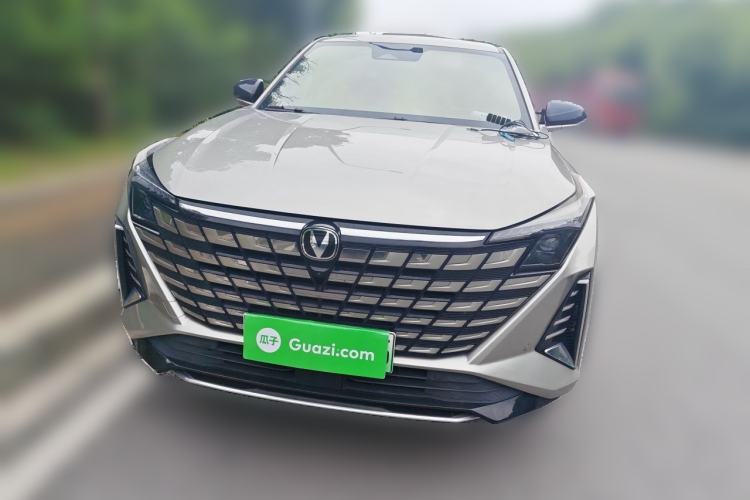 Used CHANGAN UNI-Z New Energy 2024 Blue Whale Smart Electric iDD 125km Beyond Edition Front