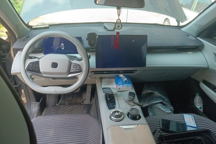 Used CHANGAN UNI-Z New Energy 2024 Blue Whale Smart Electric iDD 125km Beyond Edition Center Console