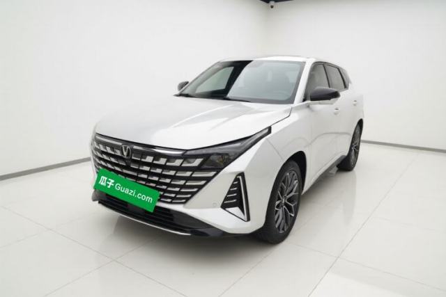 Used CHANGAN UNI-Z New Energy 2024 Blue Whale Smart Electric iDD 125km Beyond Edition