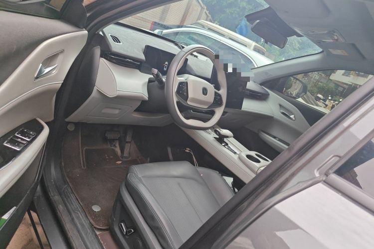 Used CHANGAN UNI-Z New Energy 2024 Blue Whale Smart Electric iDD 125km Leading Model Driver Seat