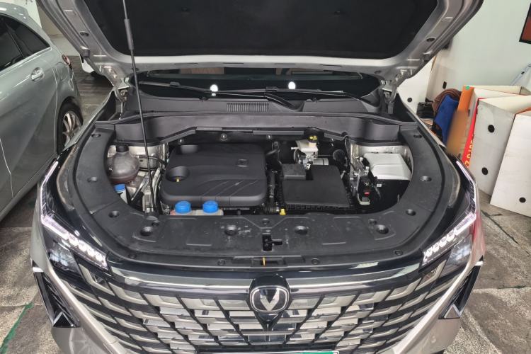 Used CHANGAN UNI-Z New Energy 2024 Blue Whale Smart Electric iDD 125km Excellence Model Engine Bay