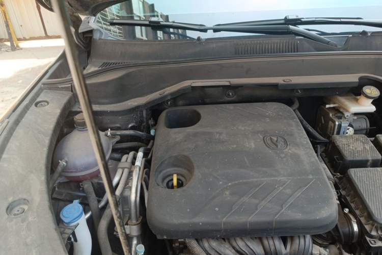 Used CHANGAN UNI-Z New Energy 2024 Blue Whale Smart Electric iDD 125km Beyond Edition Engine Bay Right