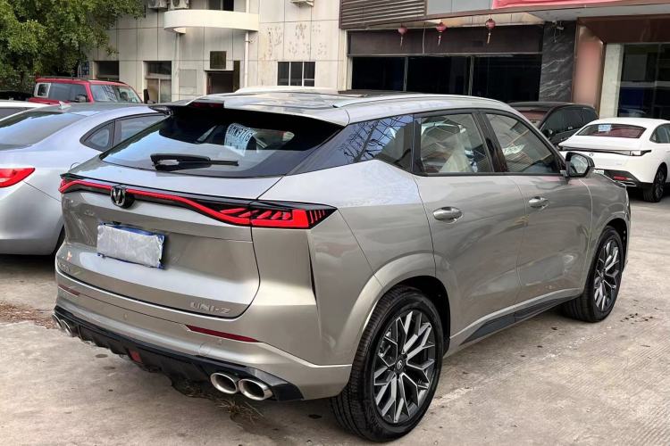 Used CHANGAN UNI-Z New Energy 2024 Blue Whale Smart Electric iDD 125km Leading Model Exterior 4