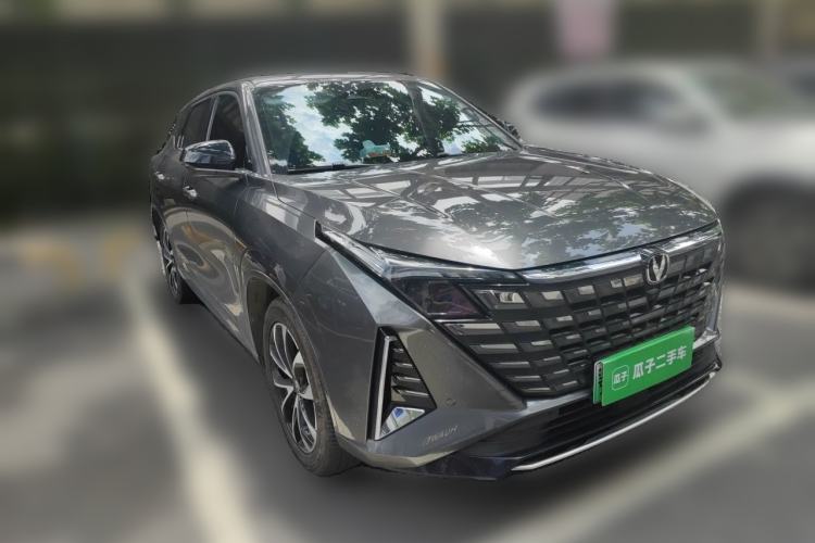 Used CHANGAN UNI-Z New Energy 2024 Blue Whale Smart Electric iDD 125km Beyond Edition Front Right 45 Deg