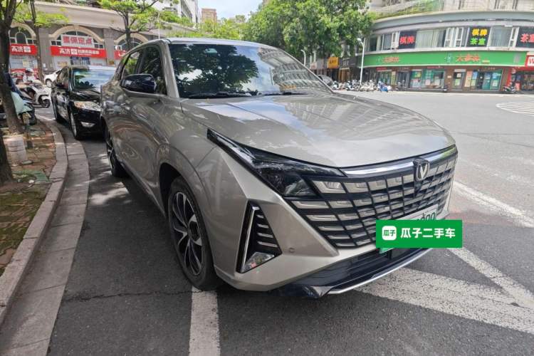 Used CHANGAN UNI-Z New Energy 2024 Blue Whale Smart Electric iDD 125km Excellence Model Front Right 45 Deg