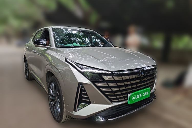 Used CHANGAN UNI-Z New Energy 2024 Blue Whale Smart Electric iDD 125km Excellence Model Front Right 45 Deg