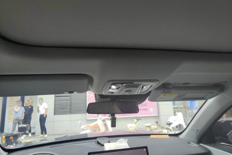 Used CHANGAN UNI-Z New Energy 2024 Blue Whale Smart Electric iDD 125km Beyond Edition Headliner