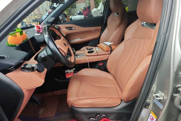 Used CHANGAN UNI-Z New Energy 2024 Blue Whale Smart Electric iDD 125km Excellence Model Left Front Seat