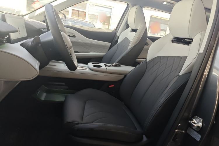 Used CHANGAN UNI-Z New Energy 2024 Blue Whale Smart Electric iDD 125km Excellence Model Left Front Seat
