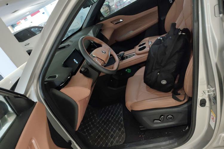 Used CHANGAN UNI-Z New Energy 2024 Blue Whale Smart Electric iDD 125km Excellence Model Left Front Seat
