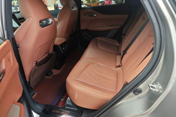Used CHANGAN UNI-Z New Energy 2024 Blue Whale Smart Electric iDD 125km Excellence Model Left Rear Seat