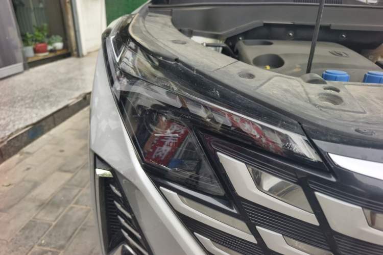 Used CHANGAN UNI-Z New Energy 2024 Blue Whale Smart Electric iDD 125km Beyond Edition Right Front Headlight