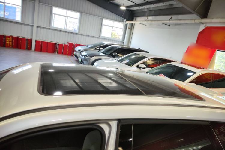 Used CHANGAN UNI-Z New Energy 2024 Blue Whale Smart Electric iDD 125km Excellence Model Roof