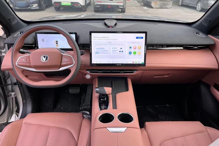 Used CHANGAN UNI-Z New Energy 2024 Blue Whale Smart Electric iDD 125km Leading Model Steering Wheel