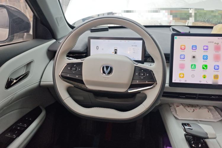 Used CHANGAN UNI-Z New Energy 2024 Blue Whale Smart Electric iDD 125km Excellence Model Steering Wheel