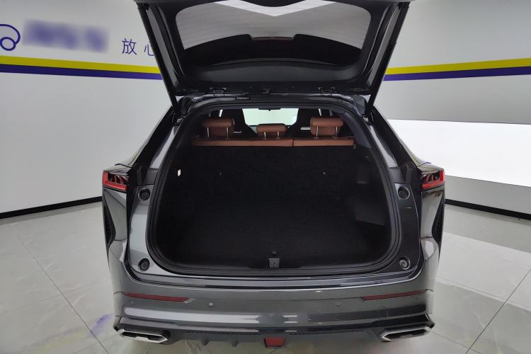 Used CHANGAN UNI-Z New Energy 2024 Blue Whale Smart Electric iDD 125km Excellence Model Trunk