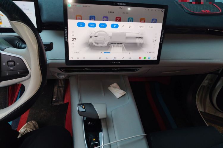 Used CHANGAN UNI-Z New Energy 2024 Blue Whale Smart Electric iDD 125km Beyond Edition Audio And AC Panel
