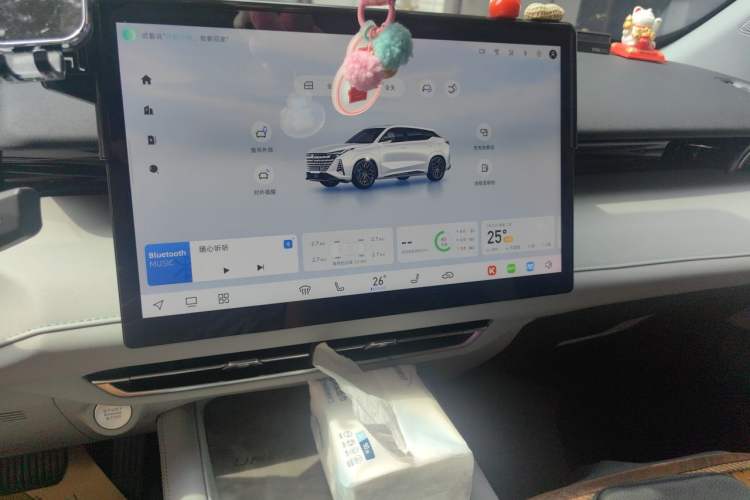 Used CHANGAN UNI-Z New Energy 2024 Blue Whale Smart Electric iDD 125km Beyond Edition Audio And AC Panel