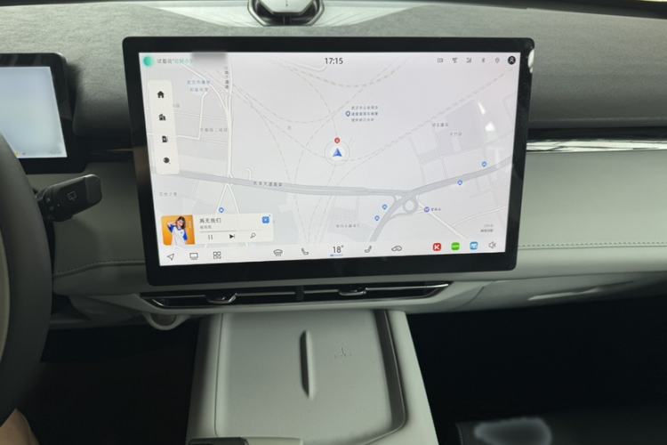 Used CHANGAN UNI-Z New Energy 2024 Blue Whale Smart Electric iDD 125km Beyond Edition Audio And AC Panel
