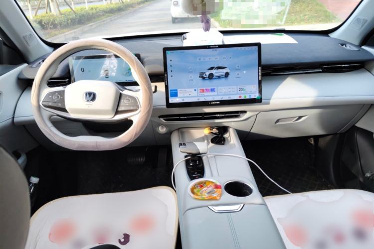 Used CHANGAN UNI-Z New Energy 2024 Blue Whale Smart Electric iDD 125km Beyond Edition Center Console