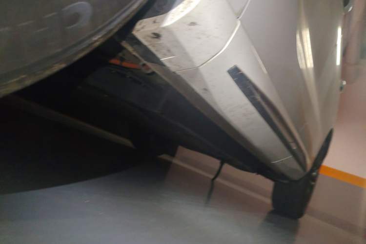 Used CHANGAN UNI-Z New Energy 2024 Blue Whale Smart Electric iDD 125km Excellence Model Chassis Front Left