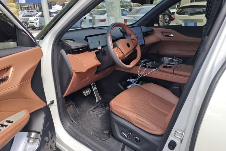 Used CHANGAN UNI-Z New Energy 2024 Blue Whale Smart Electric iDD 125km Excellence Model Driver Seat