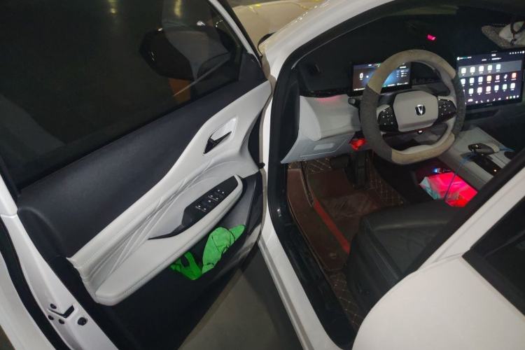 Used CHANGAN UNI-Z New Energy 2024 Blue Whale Smart Electric iDD 125km Excellence Model Driver Seat