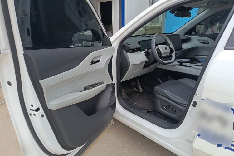 Used CHANGAN UNI-Z New Energy 2024 Blue Whale Smart Electric iDD 125km Excellence Model Driver Seat