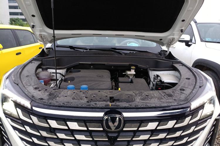 Used CHANGAN UNI-Z New Energy 2024 Blue Whale Smart Electric iDD 125km Beyond Edition Engine Bay