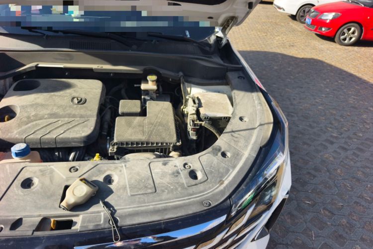 Used CHANGAN UNI-Z New Energy 2024 Blue Whale Smart Electric iDD 125km Beyond Edition Engine Bay Left