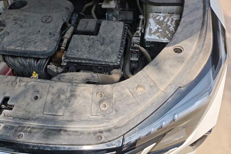 Used CHANGAN UNI-Z New Energy 2024 Blue Whale Smart Electric iDD 125km Beyond Edition Engine Bay Left