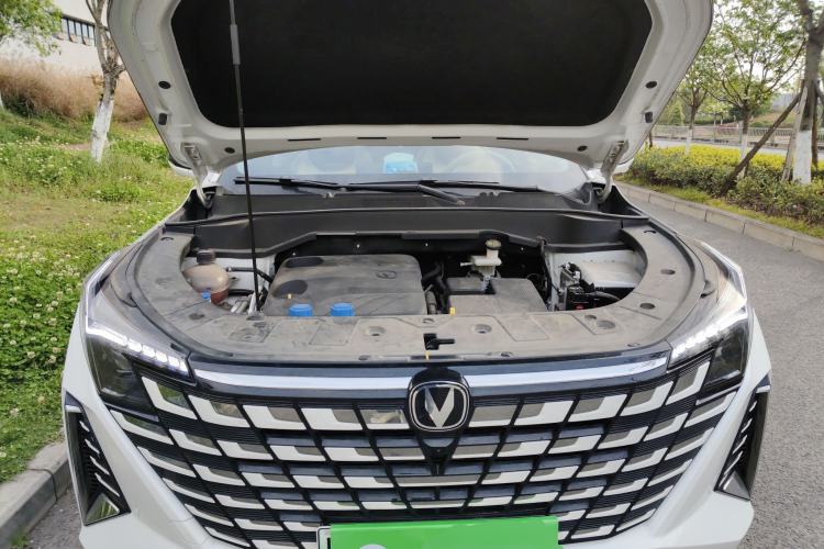 Used CHANGAN UNI-Z New Energy 2024 Blue Whale Smart Electric iDD 125km Beyond Edition Engine Bay
