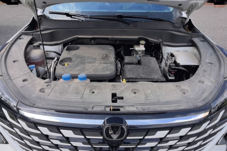 Used CHANGAN UNI-Z New Energy 2024 Blue Whale Smart Electric iDD 125km Beyond Edition Engine Bay