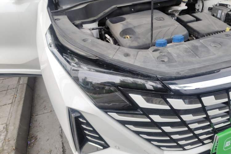 Used CHANGAN UNI-Z New Energy 2024 Blue Whale Smart Electric iDD 125km Beyond Edition Engine Bay Right