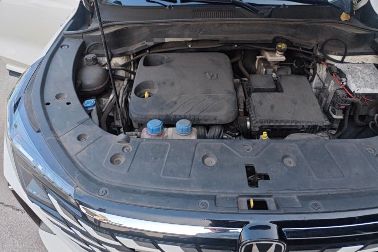 Used CHANGAN UNI-Z New Energy 2024 Blue Whale Smart Electric iDD 125km Beyond Edition Engine Bay Right