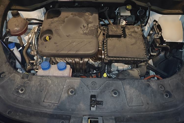 Used CHANGAN UNI-Z New Energy 2024 Blue Whale Smart Electric iDD 125km Beyond Edition Engine Bay