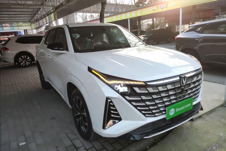 Used CHANGAN UNI-Z New Energy 2024 Blue Whale Smart Electric iDD 125km Beyond Edition Exterior 1