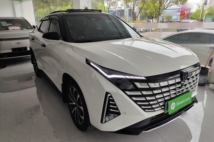 Used CHANGAN UNI-Z New Energy 2024 Blue Whale Smart Electric iDD 125km Beyond Edition Exterior 1